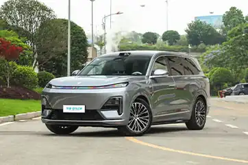 2025 Deepal S09