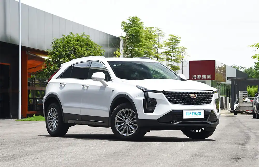 2025 Cadillac XT4