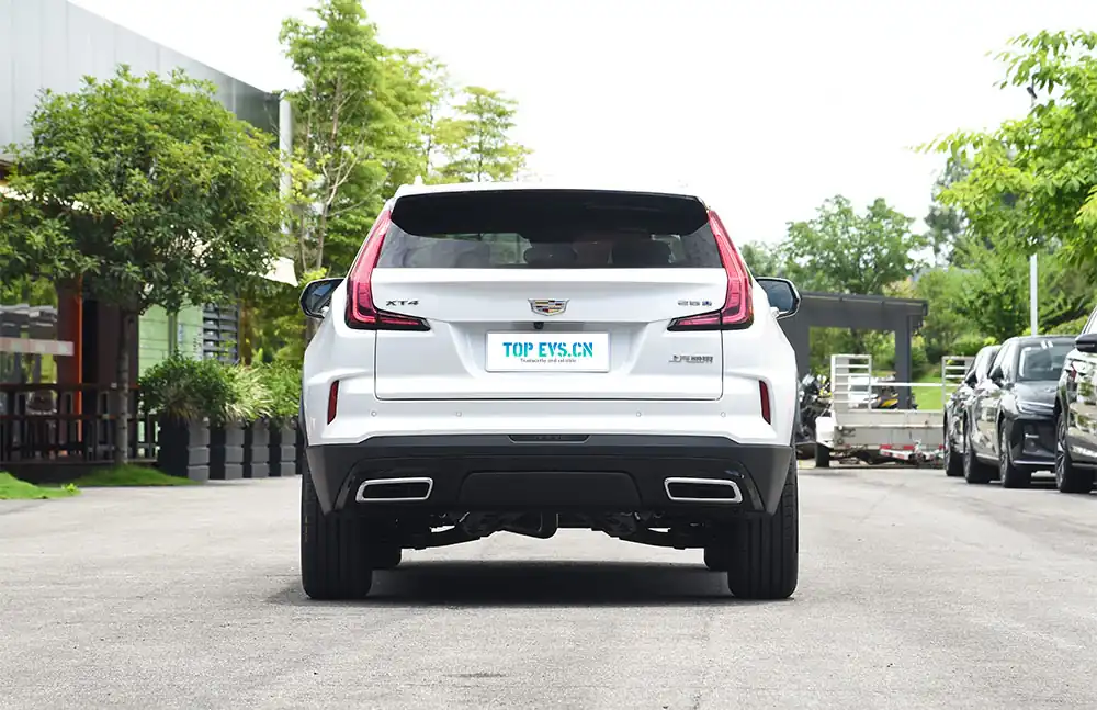 2025 Cadillac XT4