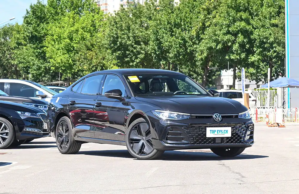 2025 Volkswagen Passat