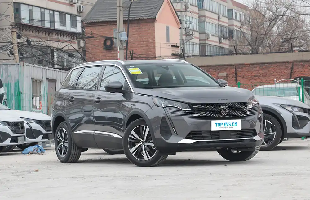 2025 Peugeot 5008