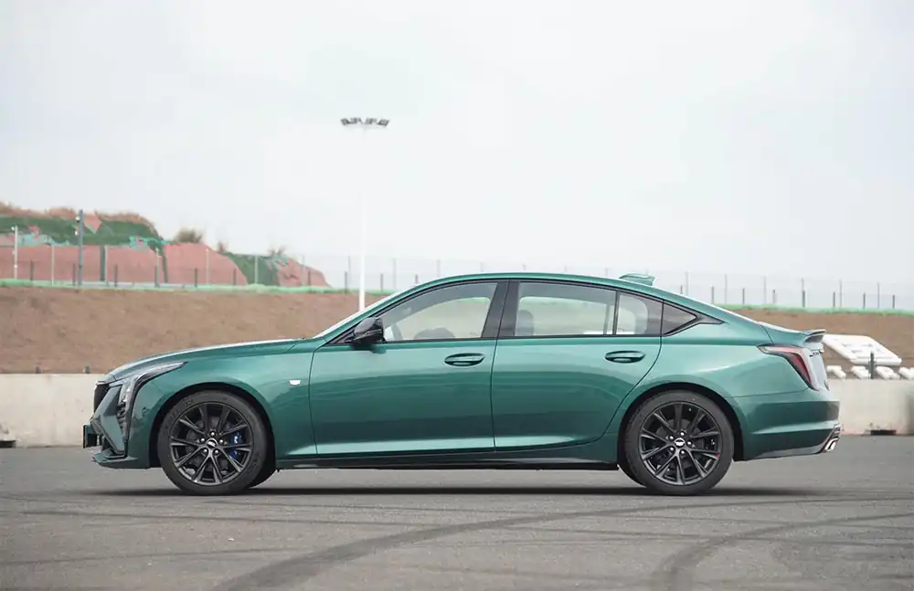 2025 Cadillac CT5