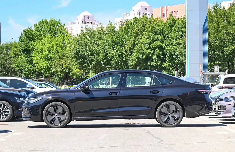 2025 Volkswagen Passat