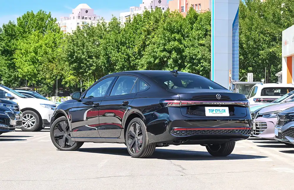 2025 Volkswagen Passat