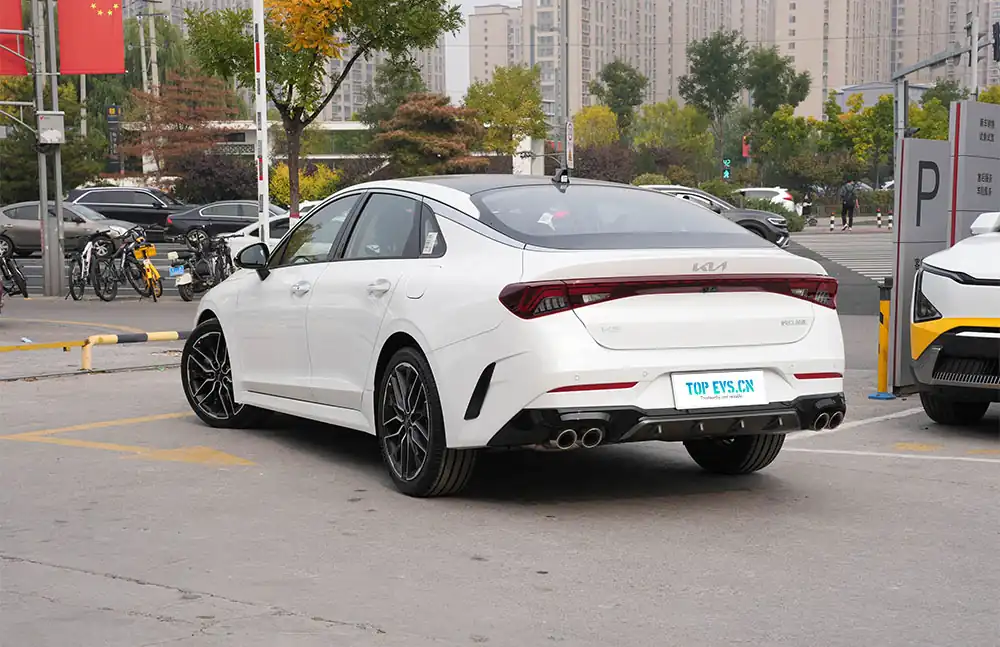 2025 Kia K5