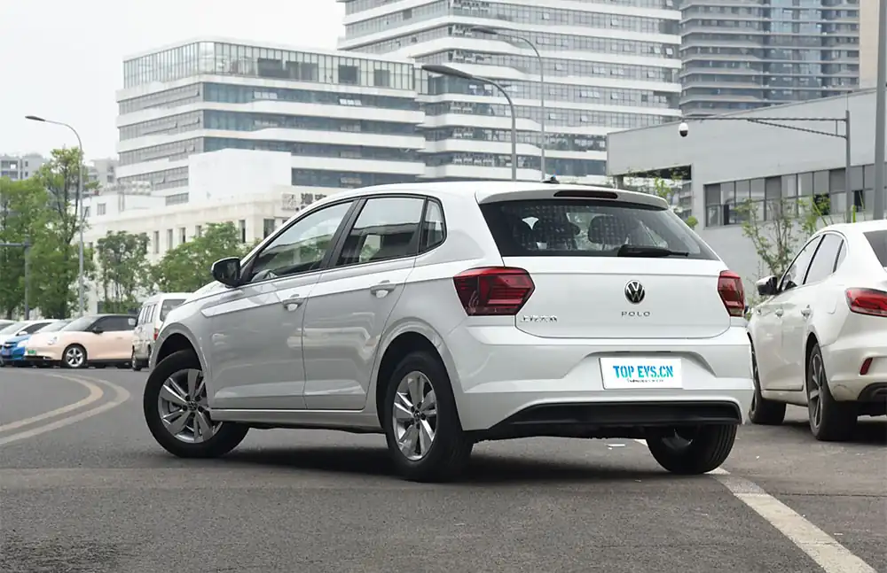 Volkswagen Polo Plus 2023