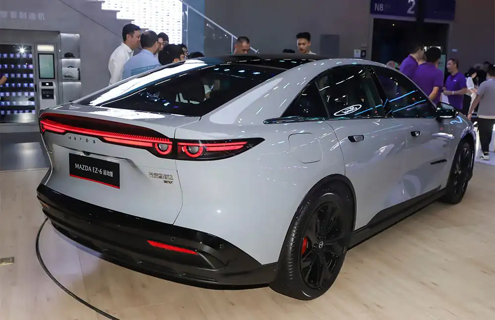 2025 Mazda EZ-6