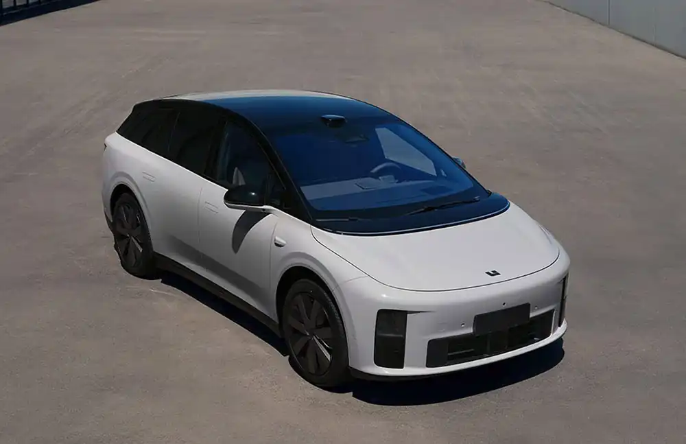 2025 Li i6