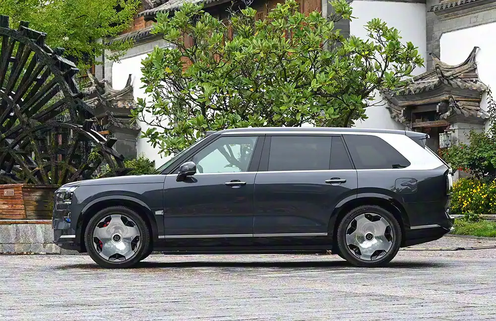 2025 Zeekr 9X