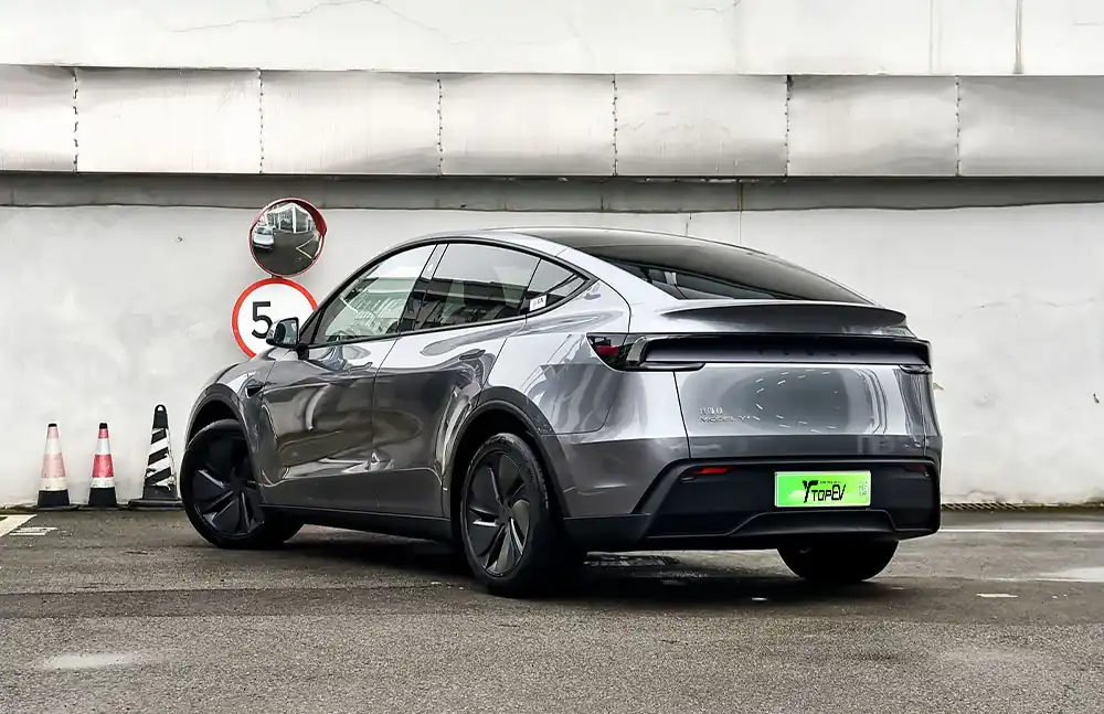 Tesla Model Y 2025 (renovación)
