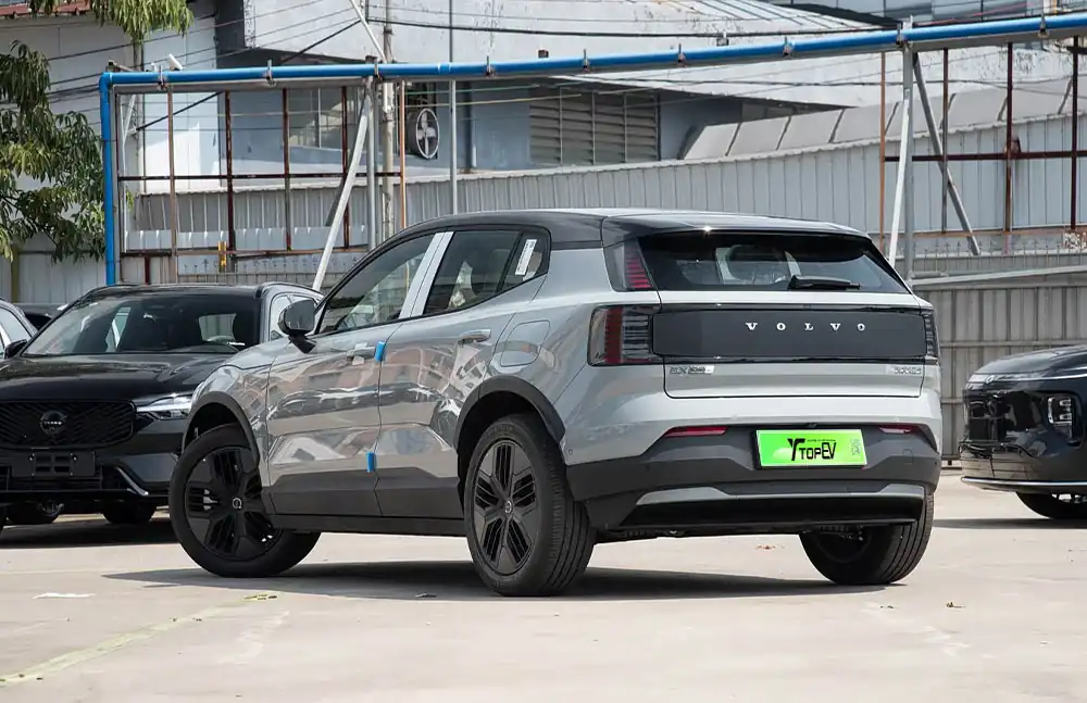 Volvo EX30 Cross Country 2026
