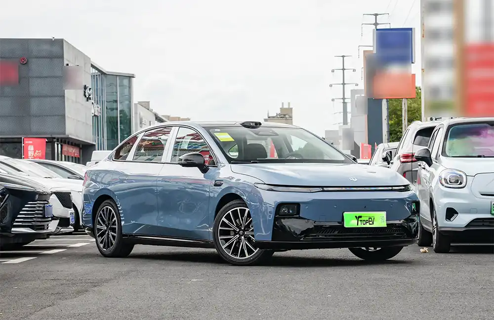 2026 Leapmotor  B01