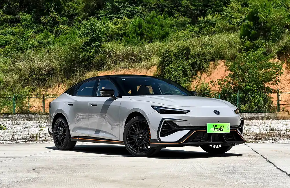 Changan UNI-V 2025 de tercera generación