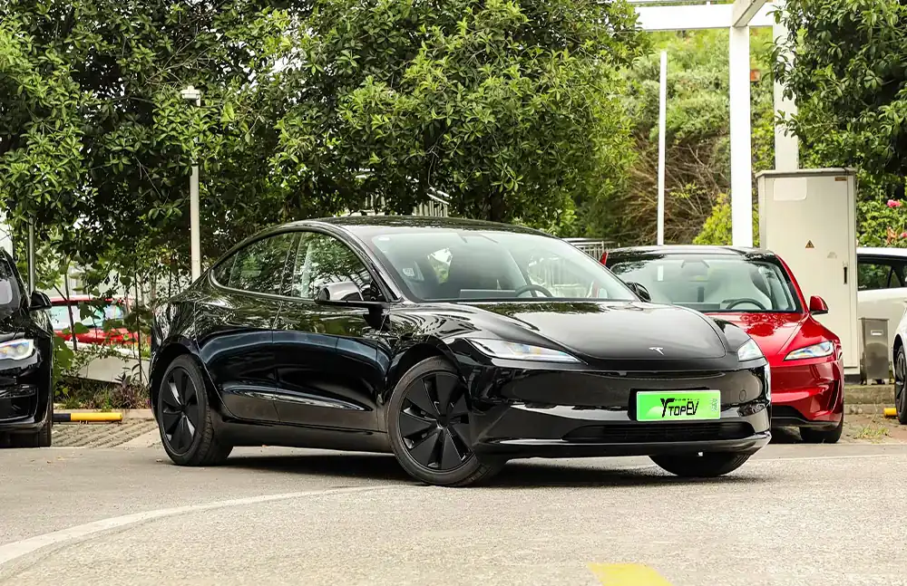 Tesla Model 3 2025