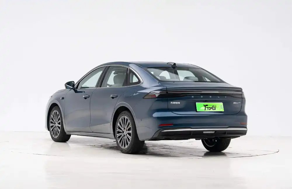 Geely Galaxy A7