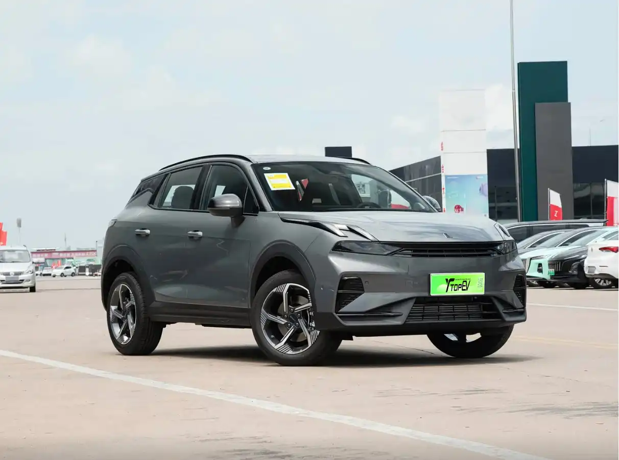 2026 LYNK&CO 06 Relive