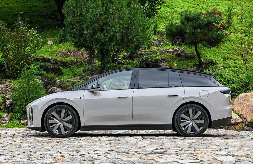 2025 Li i6 RWD