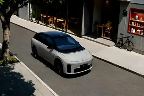 El nuevo Li Auto i6 está al caer, con una pantalla de 21,4 pulgadas, carga ultrarrápida 5C y tecnología de propulsión eléctrica de carburo de silicio.