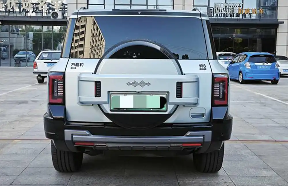 BYD Leopard 8 usado, modelo 2025, Intelligence & Courage Luxury Edition, 7 lugares