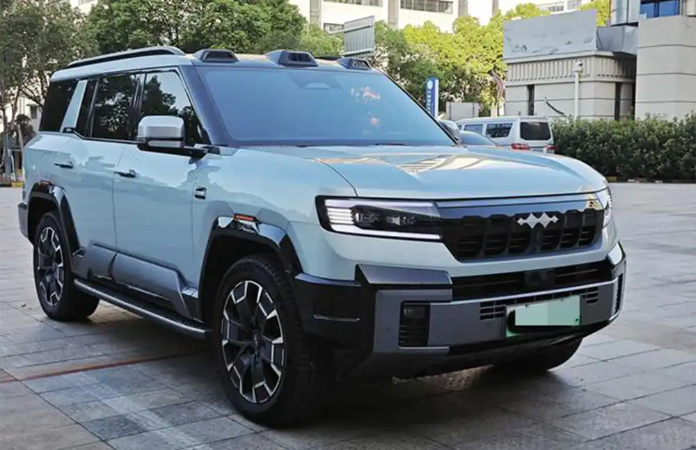 BYD Leopard 8 usado, modelo 2025, Intelligence & Courage Luxury Edition, 7 lugares