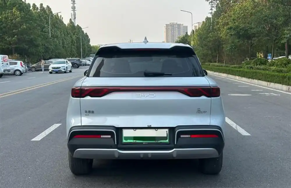 Modelo Yuan UP 2024 usado, 301KM Leading Edition