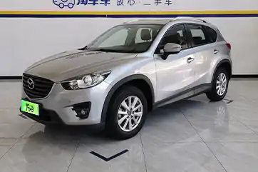 Mazda CX-5 usado, modelo 2015, 2.0 L, transmisión automática, tracción delantera, acabado Urban.