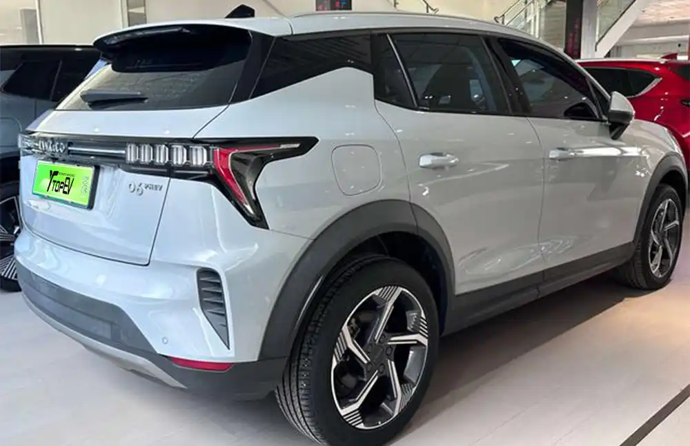 Lynk & Co 06 EM-P 2023 PHEV Remix Pro de segunda mano