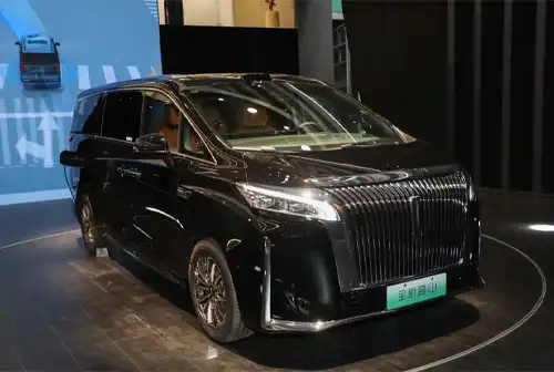 El equipamiento estándar incluye LiDAR, refrigerador y sistema de tracción a las cuatro ruedas: Lanzamiento del Wey Gaoshan 7, con un precio de 40 000 dólares estadounidenses.
