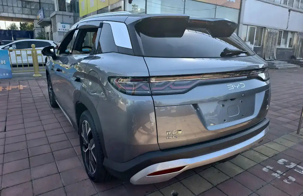 BYD Song L DM 2024 Modelo 160 km Beyond Edition usado