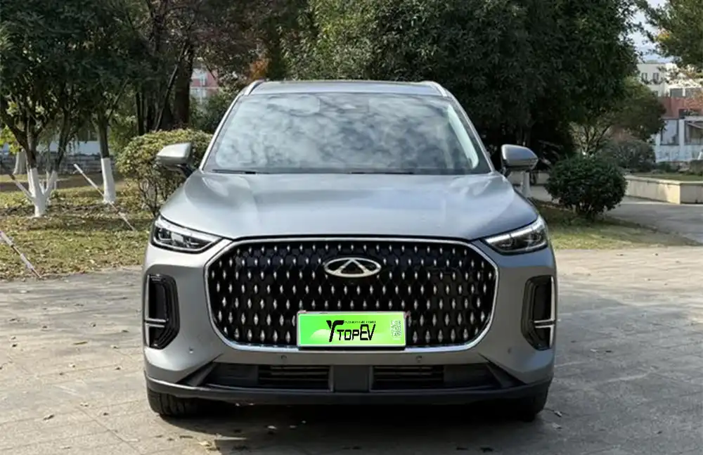 Chery Tiggo 8L 2024 usado, modelo 2.0T automático, edición Premium.