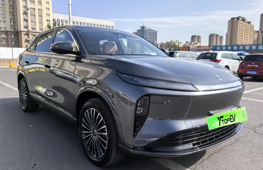 Dongfeng Fengshen L8 PHEV 2025 usado, 185KM Edición de ensueño
