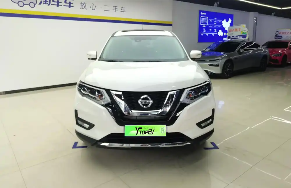 Nissan X-Trail 2023 Classic Edition 2.0L 2WD Smart Connect Premium Edition de segunda mano