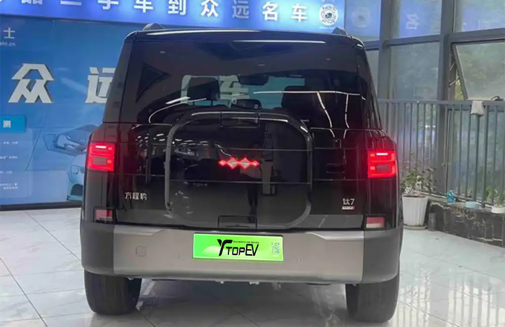 Leopard Titanium 7 2025 usado, 190 km/h, 4×4, edición Ultra