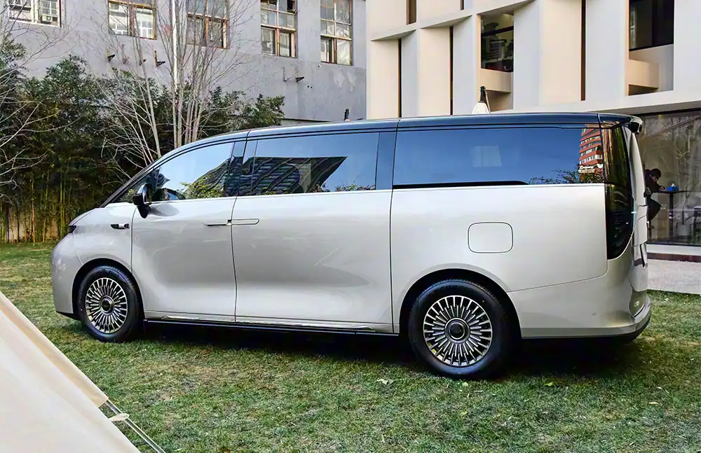 Geely Galaxy V900 2026