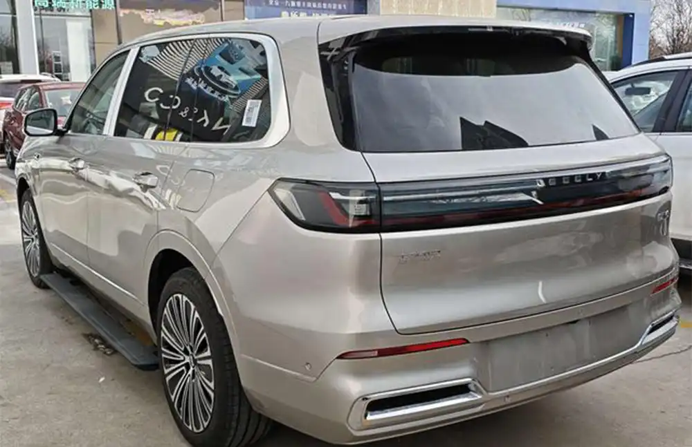 Geely Galaxy M9 2025 usado, modelo 210 km, 4×4, edición con navegador.