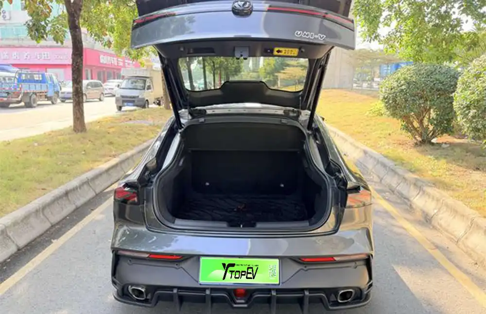 Modelo Changan UNI-V 2022 1.5T Premium usado