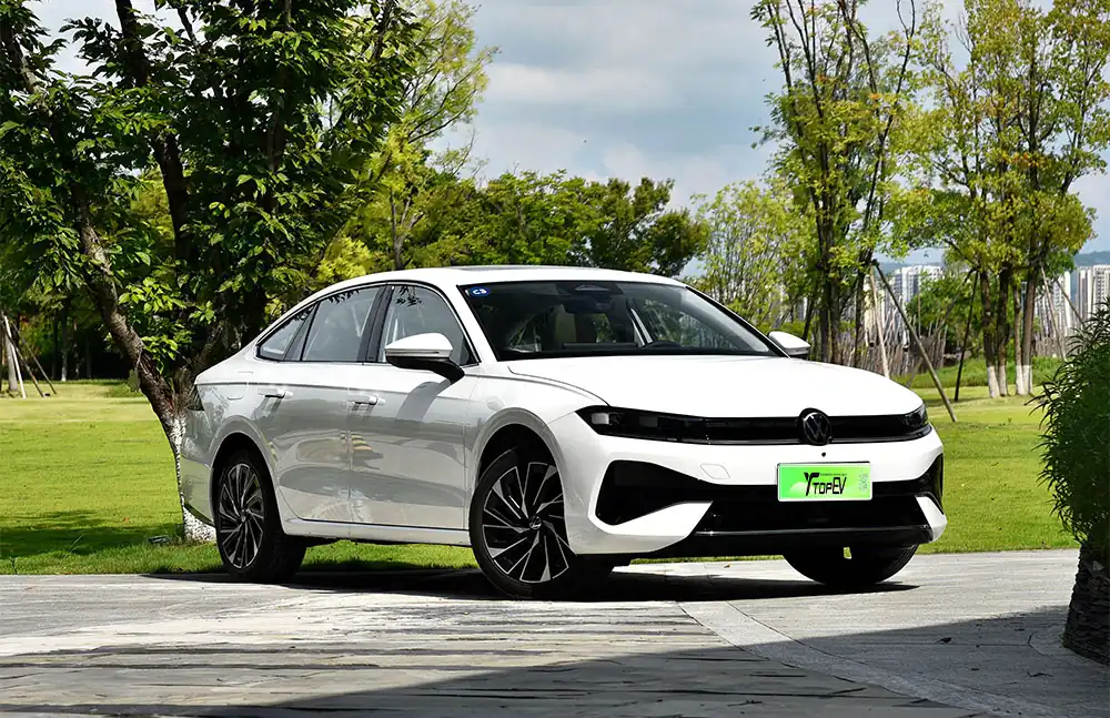 Volkswagen Sagitar L 2026