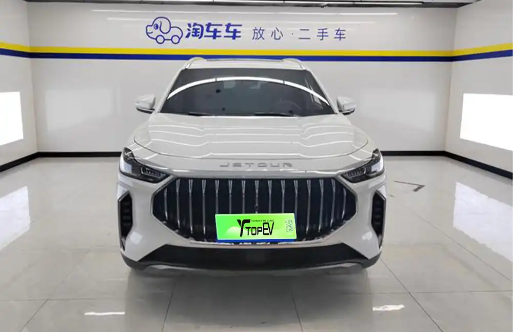 Jetour X70 PLUS 2024 usado, modelo 1.6T DCT Premium Edition, 5 lugares