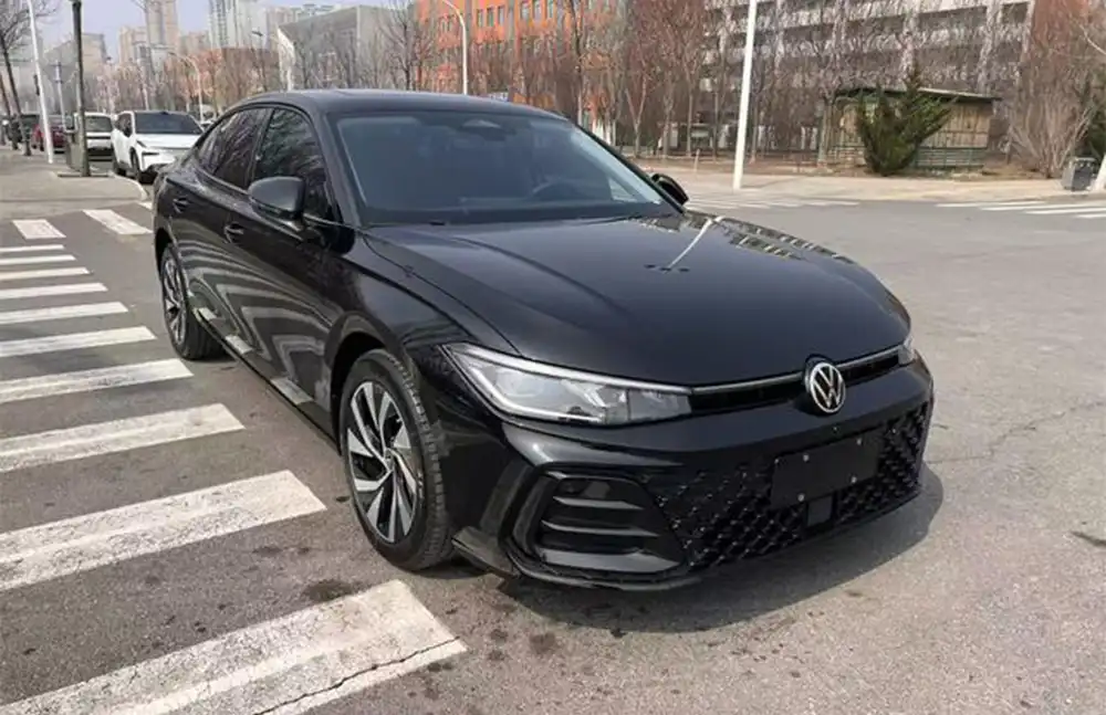 Volkswagen Passat Pro 380TSI Dragon Edition usado, año 2026