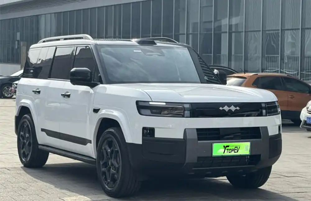 Titanium 7 PHEV de 2025 de segunda mano, 190 km/h, tracción a las cuatro ruedas, versión Ultra