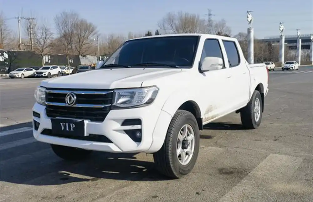Usado Dongfeng Ruiqi 2023 2.4T diésel tracción en las cuatro ruedas versión Xiaokang (modelo básico).