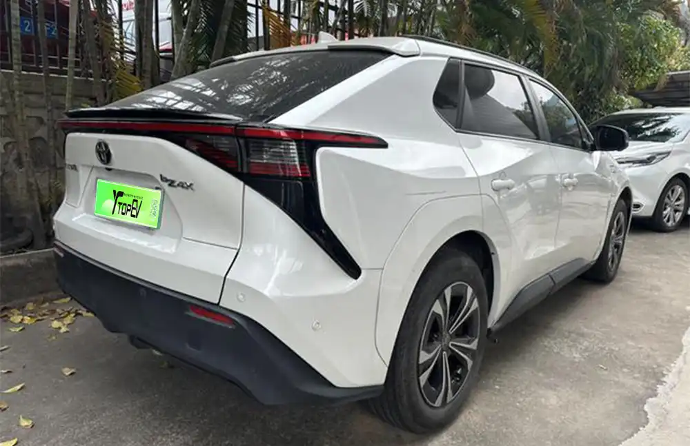 Usd Toyota Bozhi CH 2024 modelo 615 versión MAX