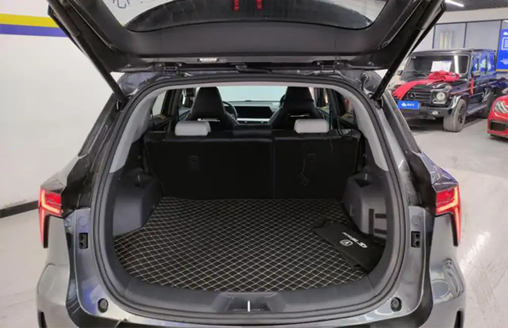 Changan CS75 PLUS usado, modelo 2023, tercera generación, 1.5T automático, versión premium.