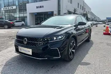 Passat Premium Edition 380TSI Starry Sky Dragon Edition usado, año 2026