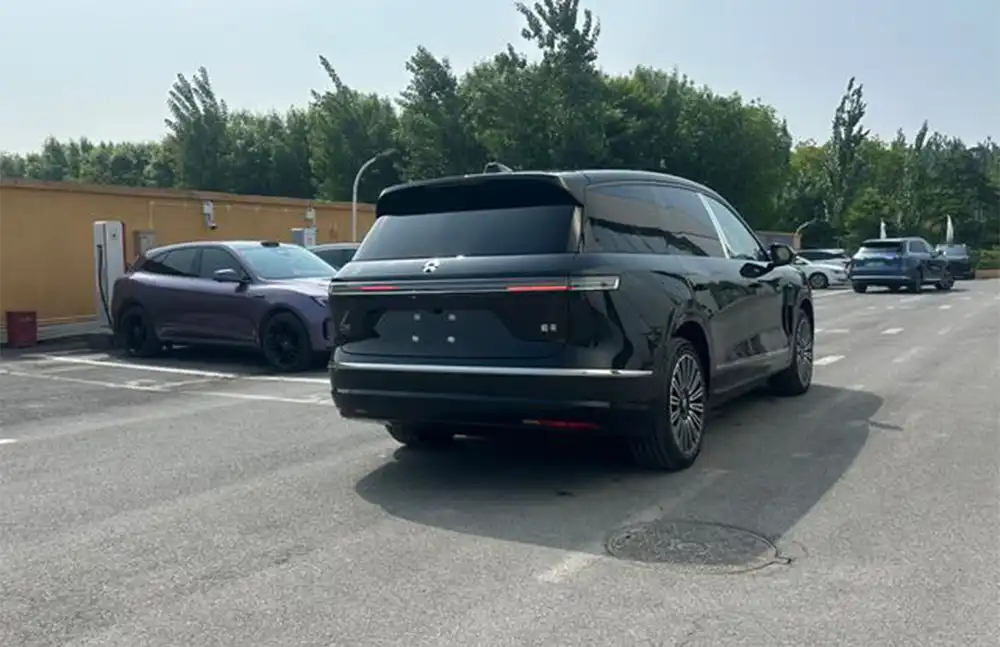 NIO ES8 modelo 2026 usado, versión ejecutiva de lujo de seis plazas