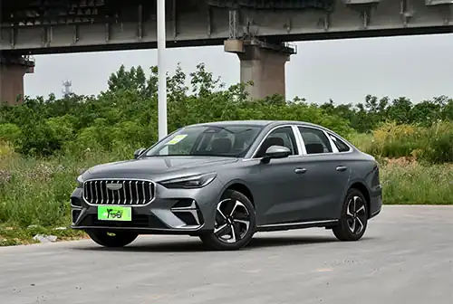 Geely Emgrand i-HEV 2027