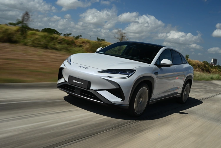 Guía de Exportación del BYD Sealion 7 2026: Precio, Especificaciones, Autonomía y Análisis del Mercado Global