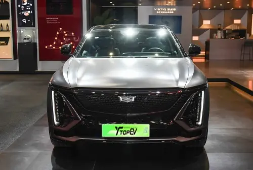 Cadillac Lyriq 2026