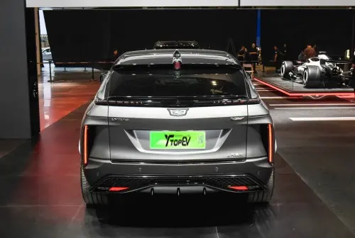 Cadillac Lyriq 2026