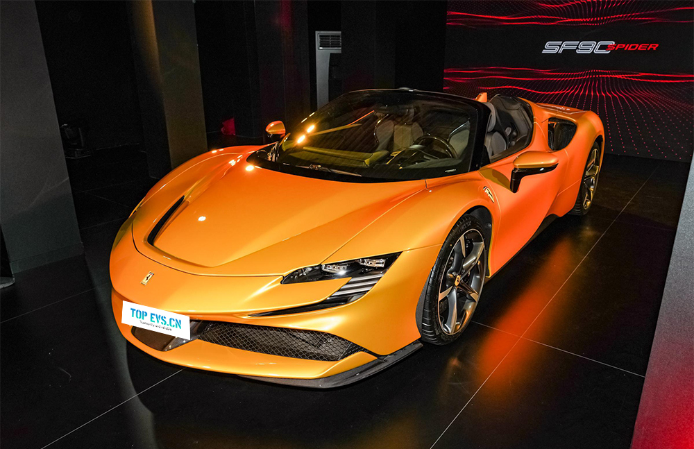 Ferrari SF90